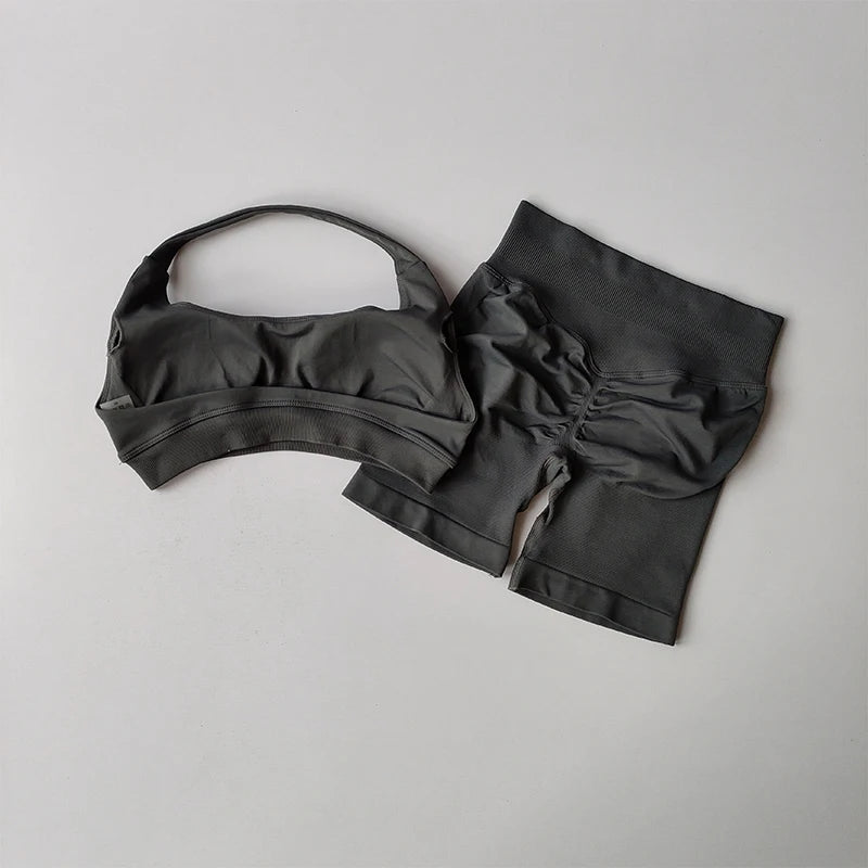 Ensemble de Sport Femme – Brassière & Shorty
